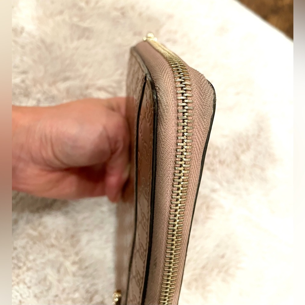 Gucci microguccissima continental zip wallet, metallic rose gold - Picture 7 of 12